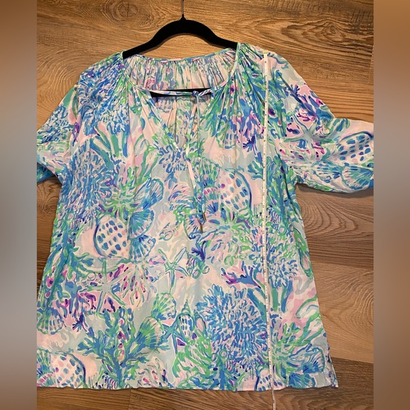 Lilly Pulitzer Willa Flounce Sleeve Blouse Amethyst Tint Craysea Print Size S - Picture 9 of 9
